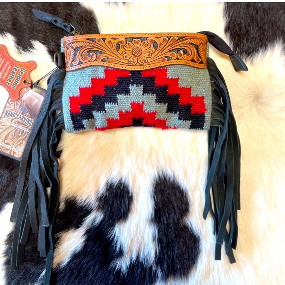 Cute wristlet purse